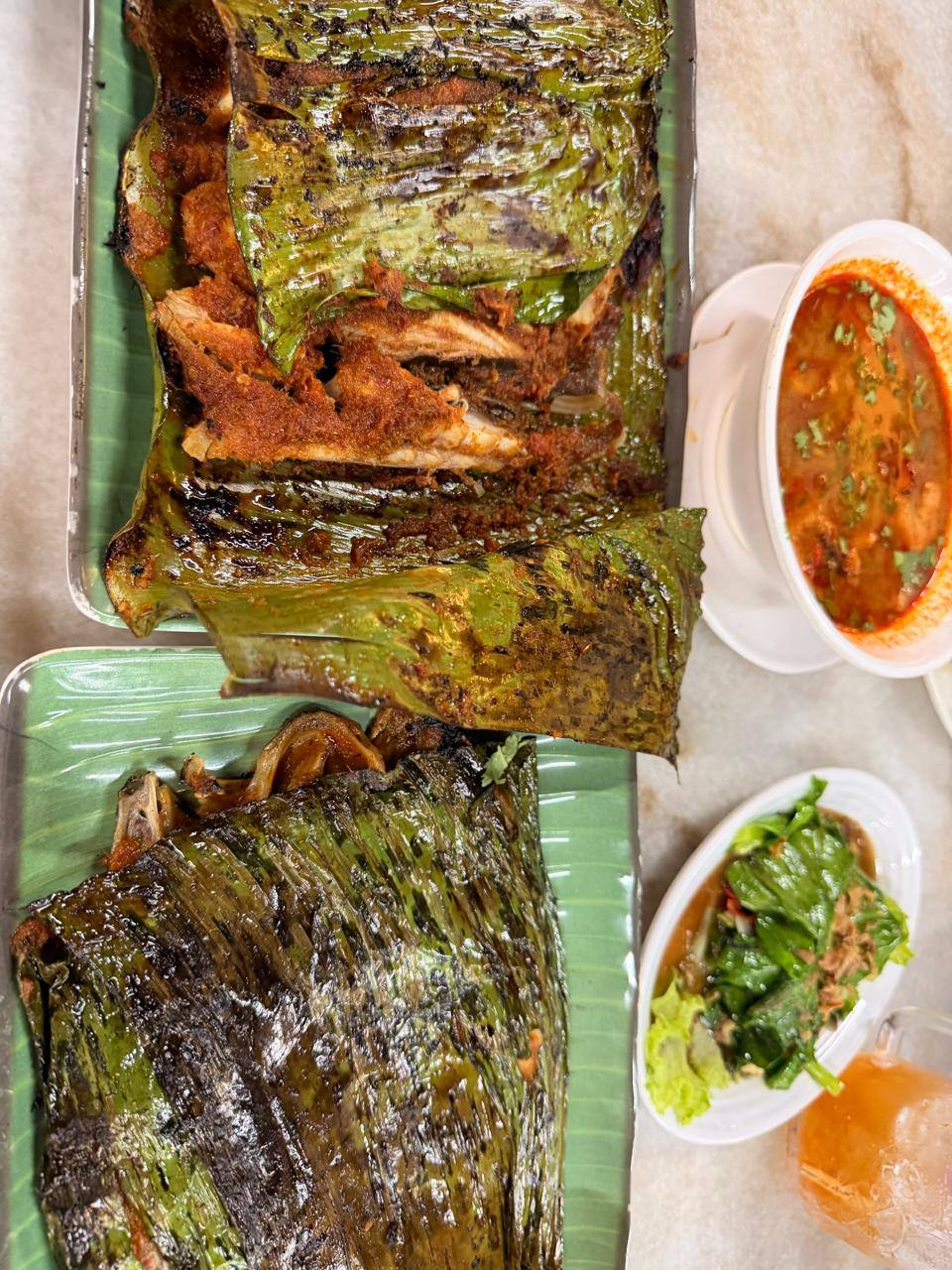 Ikan bakar bungkus daun pisang
